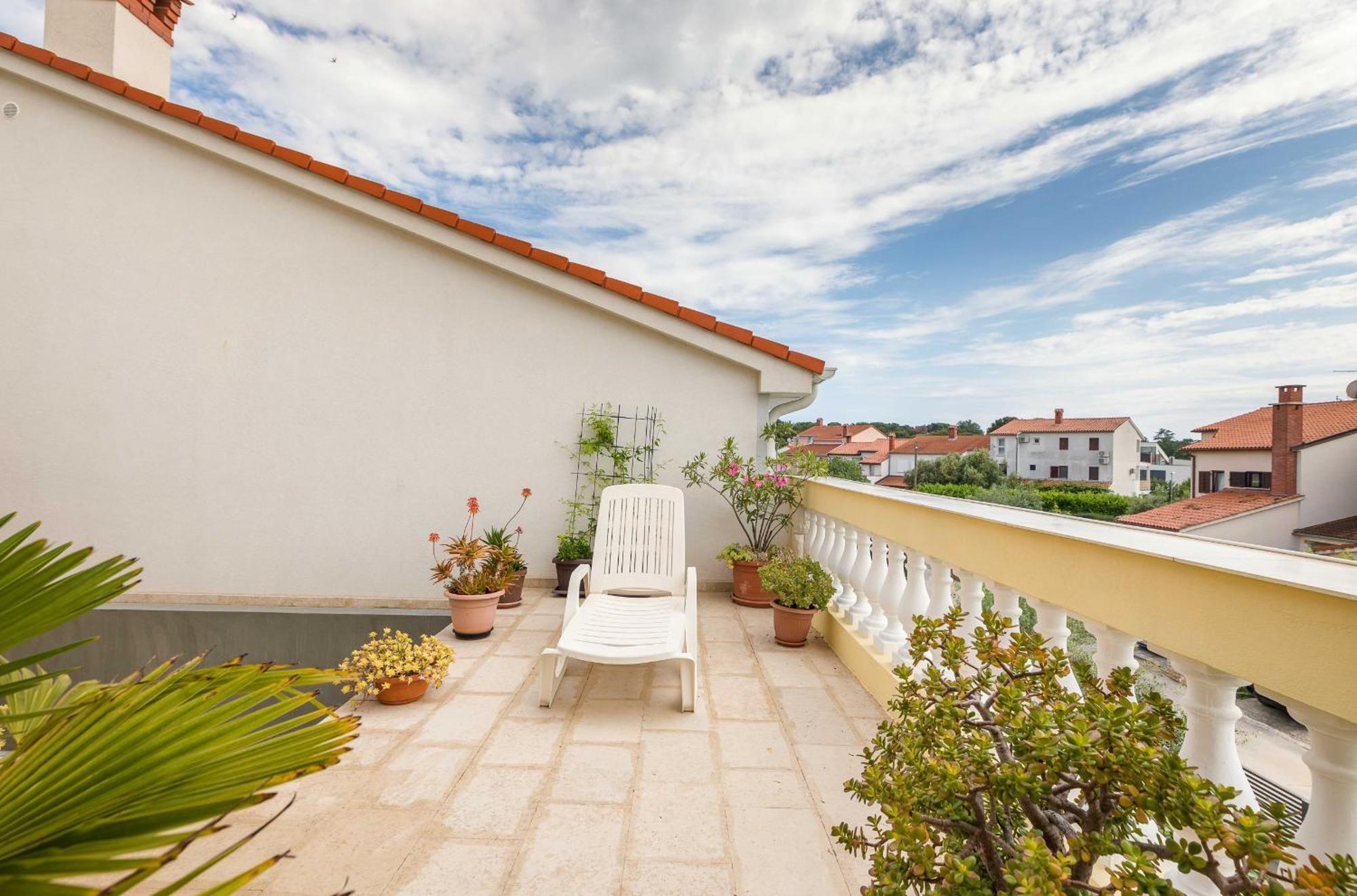 Villa Nada In Fazana - Near The Beach Exteriör bild